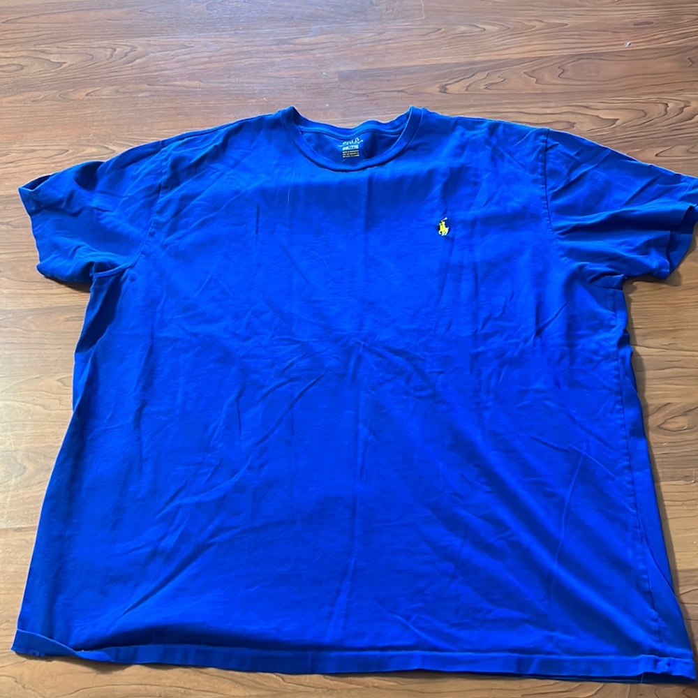 Polo t shirt